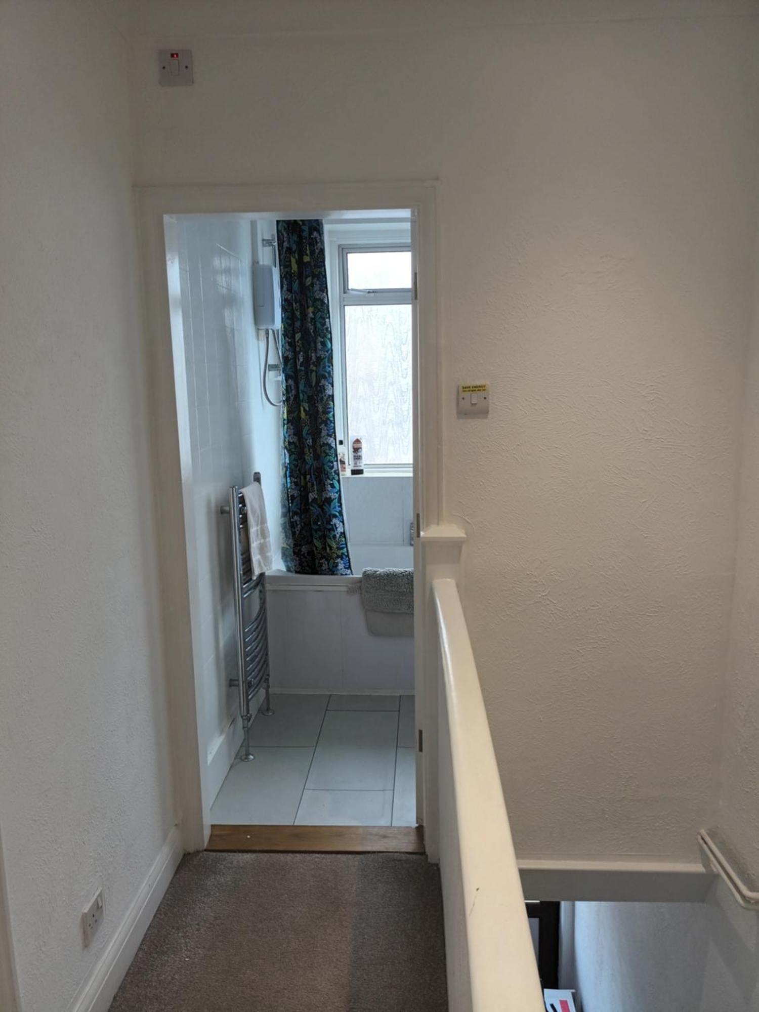 Comfort In -3 Bedroom House With Parking Ipswich